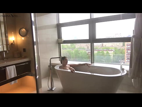 ❤️ Ogromna laska namiętnie waląca sobie cipkę w łazience ❤ Porno at pl.cassino-vulkan646.ru ☑